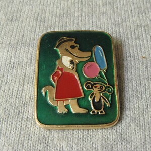 Cheburashka, radziecka animowana odznaka, odznaka z kreskówek, odznaka dla kolekcjonerów, kolekcjonerska odznaka, metalowa odznaka, radziecka zabytkowa odznaka