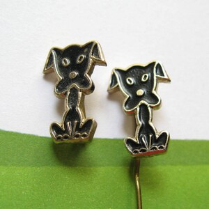Vintage Cartoon Characters Pin, Cartoon Badge, Pins for Collectors, Pins for Kids, Collectible Badges, Dog Pin, Puppy Pin