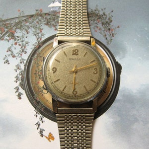 Vintage Pobeda USSR Watch: Serviced Mechanical Mens Wristwatch
