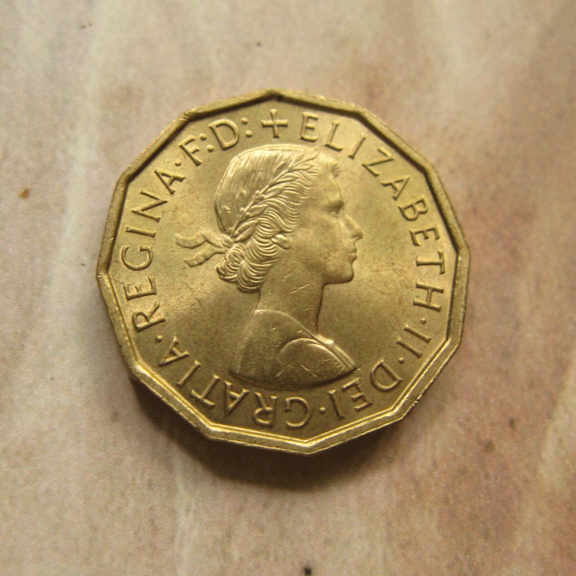 1953年~1967年 英国 3ペニー 100個セット イギリス 3ペンス 1953年~1967年 英国 3ペニーコイン 100個セット イギリス 3ペンス