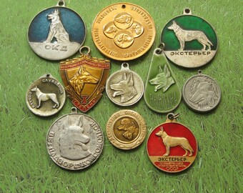 Vintage Dogs Medals, Dogs Pins, Doggy Lapel Pin, Dog Charms, Dogs Brooch, Small Metal Dogs, Dogs Show Medals