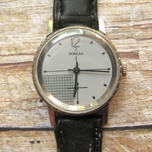 Vintage Pobeda USSR Mechanical Watch: Serviced Mens Wristwatch
