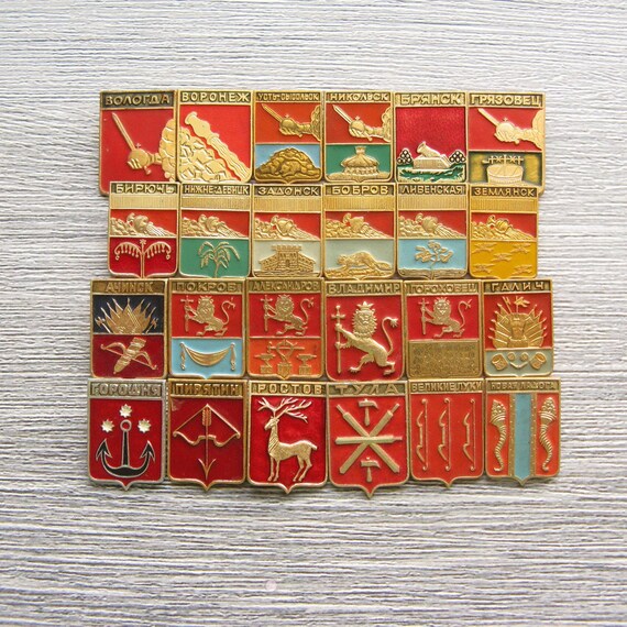 Soviet Cities Pins, Emblems of Russia, Soviet Pin… - image 1