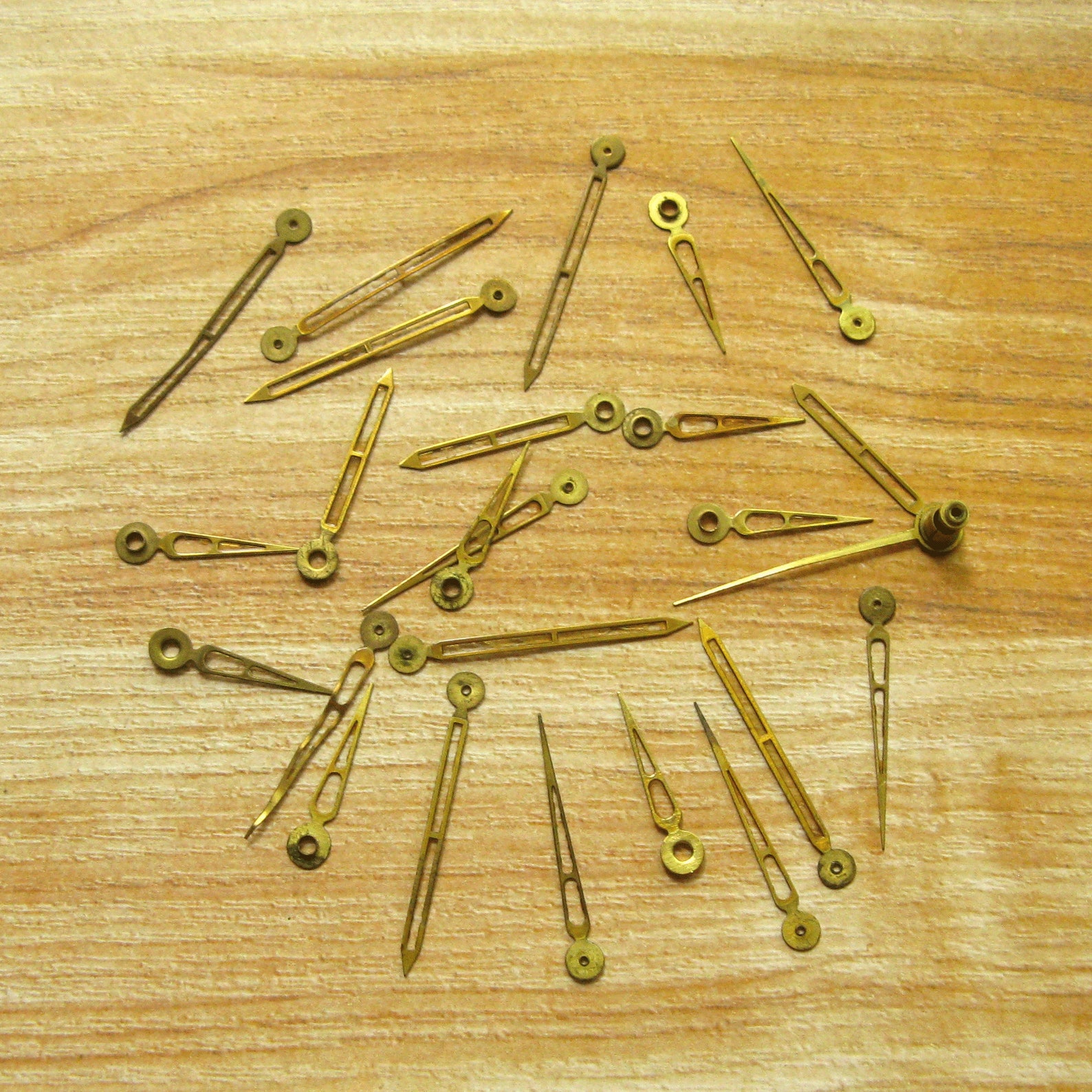 22 Vintage Clock Hands Tiny Clock Hands Metal Clock Hands Etsy