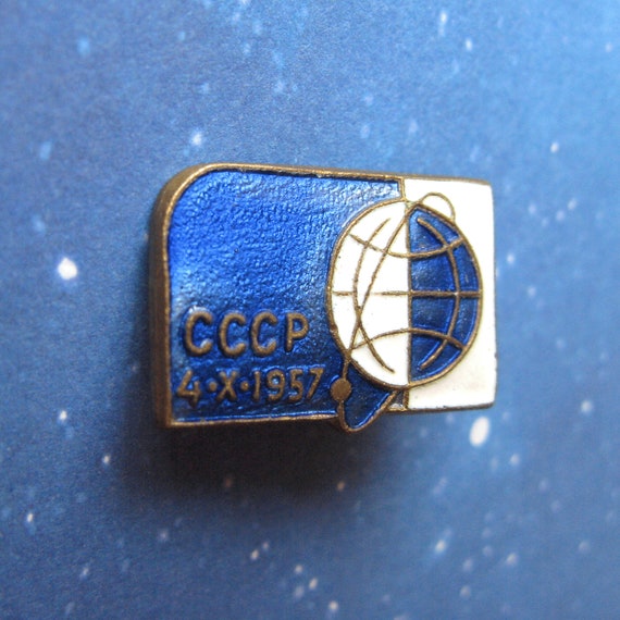 First Space Satellite, Cosmonaut Pins, Space Badg… - image 2