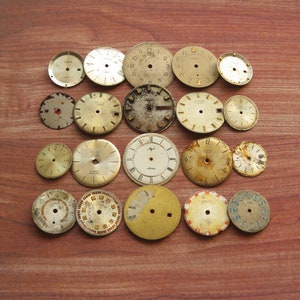 20 Vintage Wostok Watch Faces: Steampunk Clock Dials