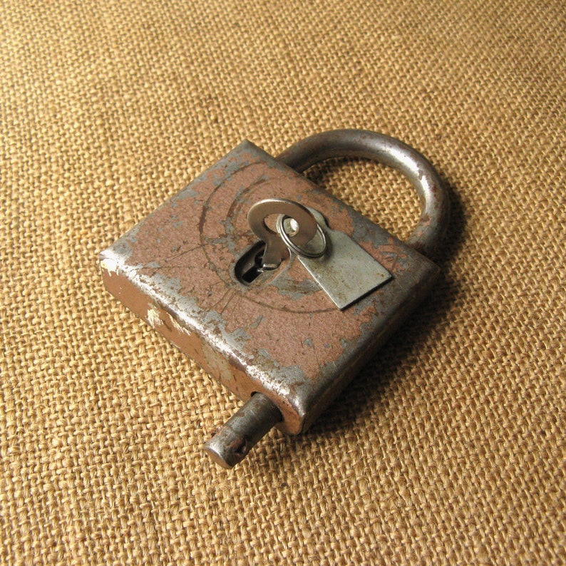Vintage Lock Cast Iron Decor Cottage Chic Rust And Patina Padlock With Key Skeleton Key Lock Working Padlock Masculine Decor