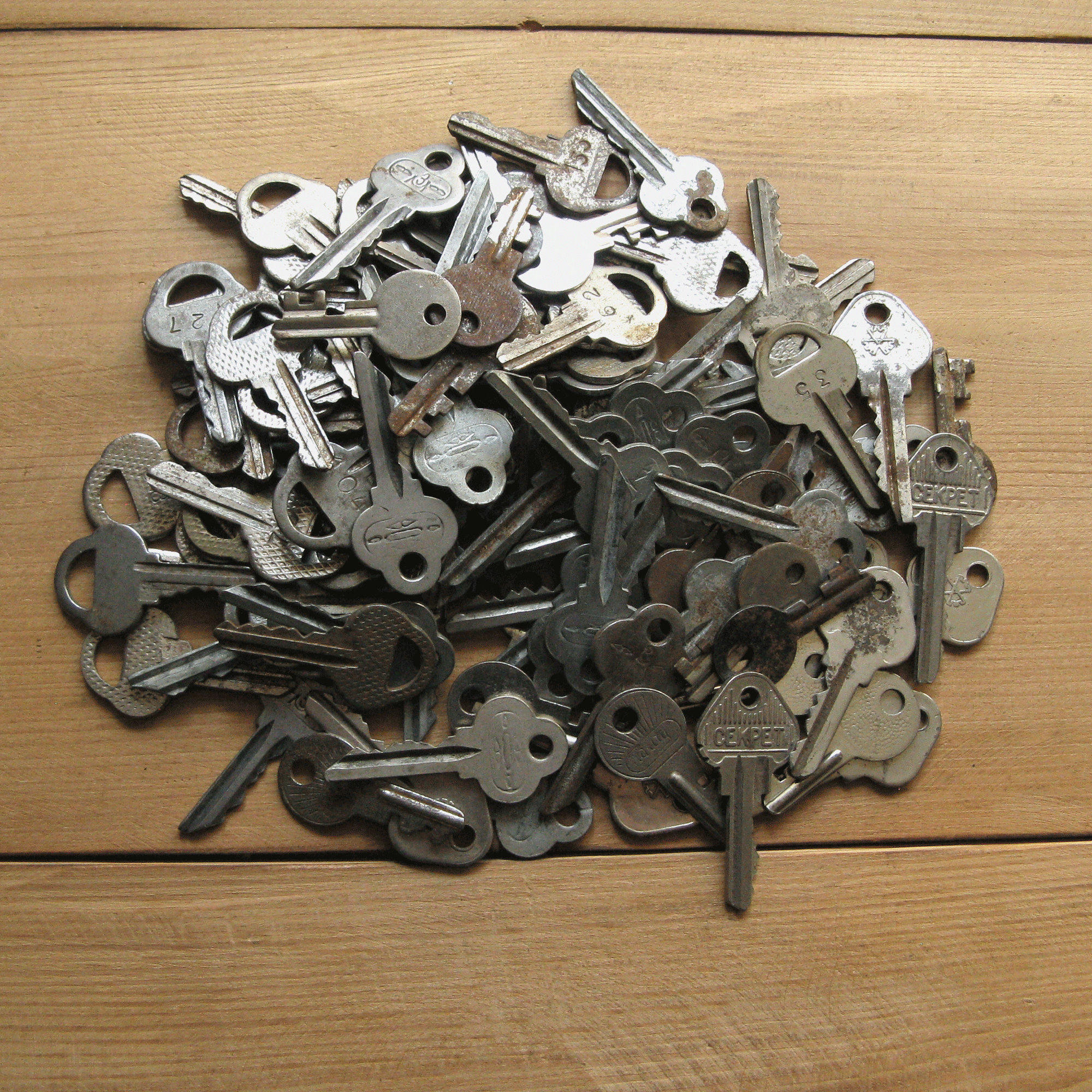 Tiny Metal Snaps for Doll Clothes, Small Bracelets, Key Fobs, Keychains,  and Luggage Tags 8mm Spring Snap Buttons 10ct 1 