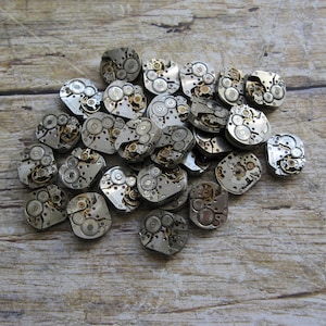 21 Vintage Watch Movements: Steampunk Supplies, Jewelry Parts