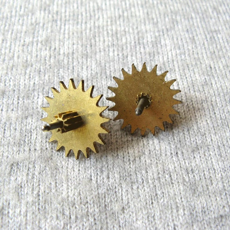 Klockhjul i vintagemässing: Steampunk-monteringsdelar, 20 mm (set om 13) bild 7