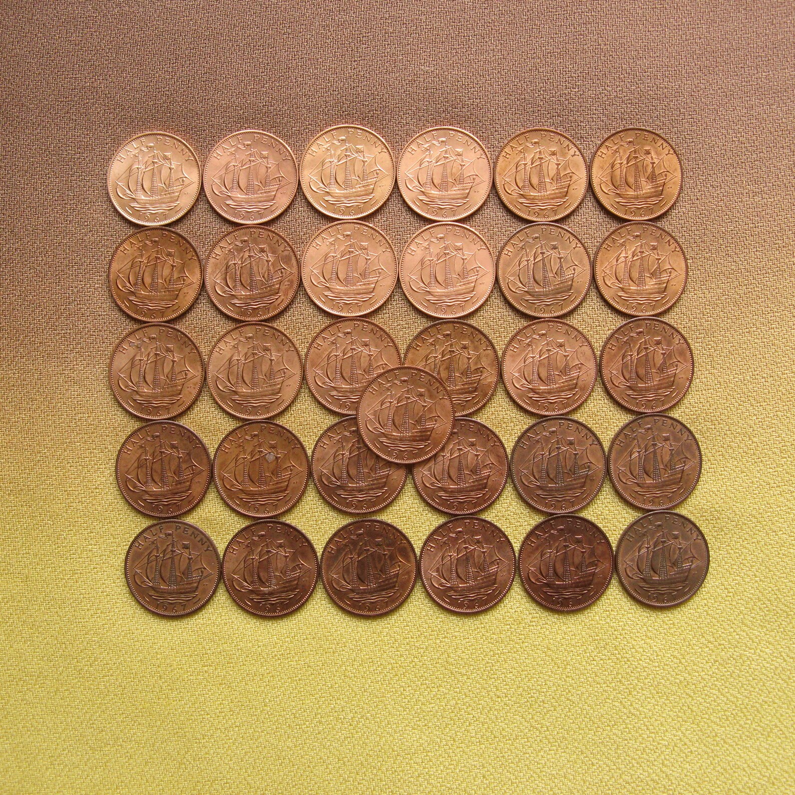100 X Half Pennies Coins Old English Coins 1911-1967 Value 100 Half Penny  Coins Collection - Old English Currency From 1911 To 1967, Circulated UK  Coins Old British Half Pennies
