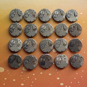 20 Vintage Watch Movements: Steampunk Jewelry Supplies, 26mm