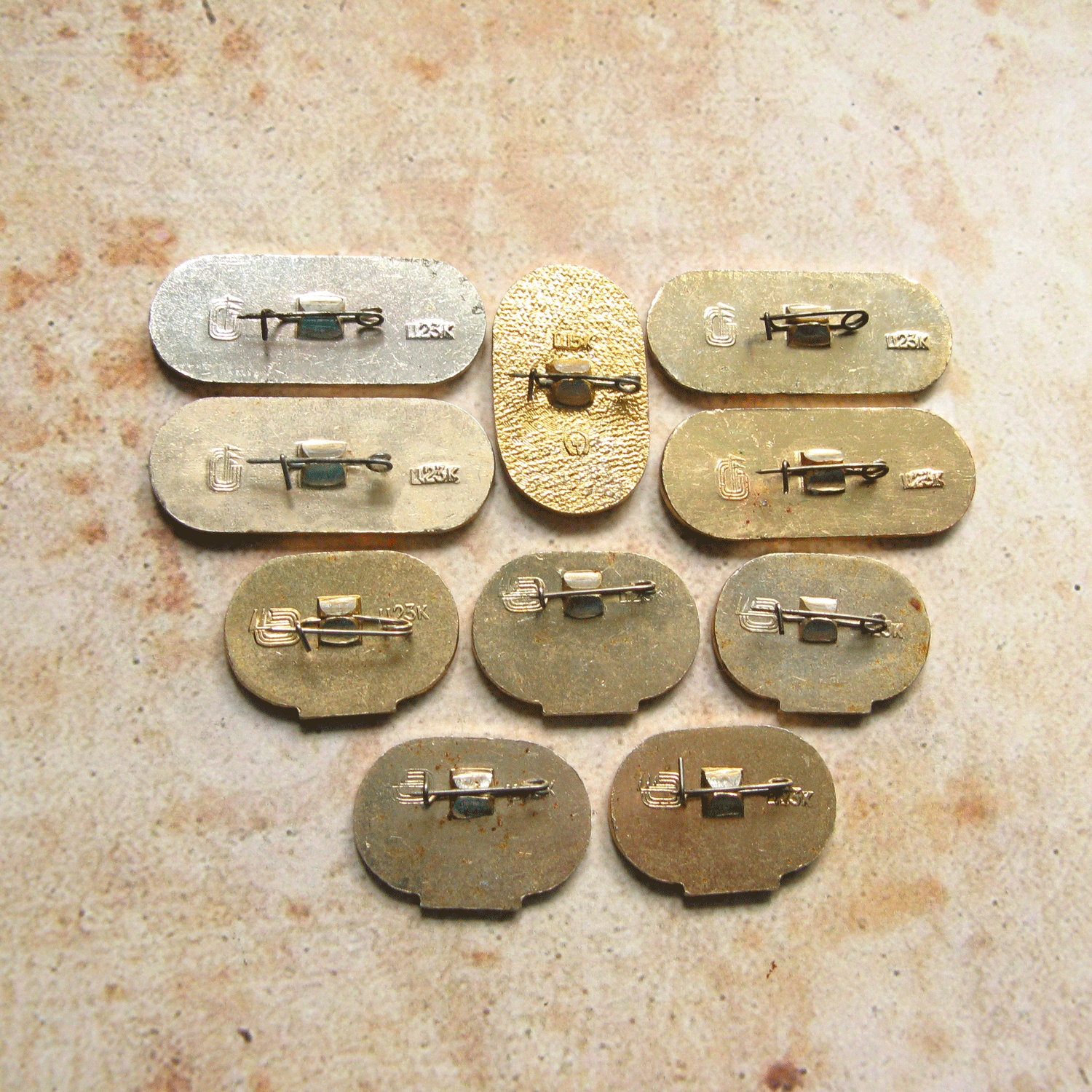 1920s Monogramed 10K Gold Cufflinks Freeman Co, LE | EstateSales.org 1920s Monogramed 10K Gold Cufflinks Freeman Co, LE | EstateSales.org