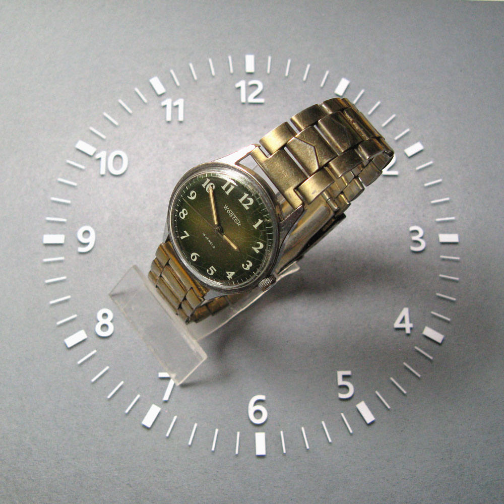 Montre Mécanique Vostok Vintage Années 80 - Remontage Manuel - 17 Rubis - Boîtier Acier - Fonctionne Parfaitement