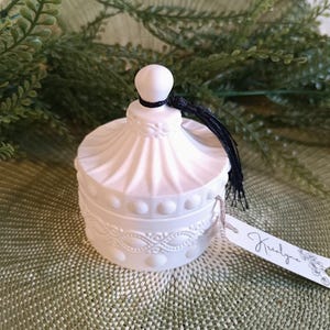Boîte à bijoux blanche