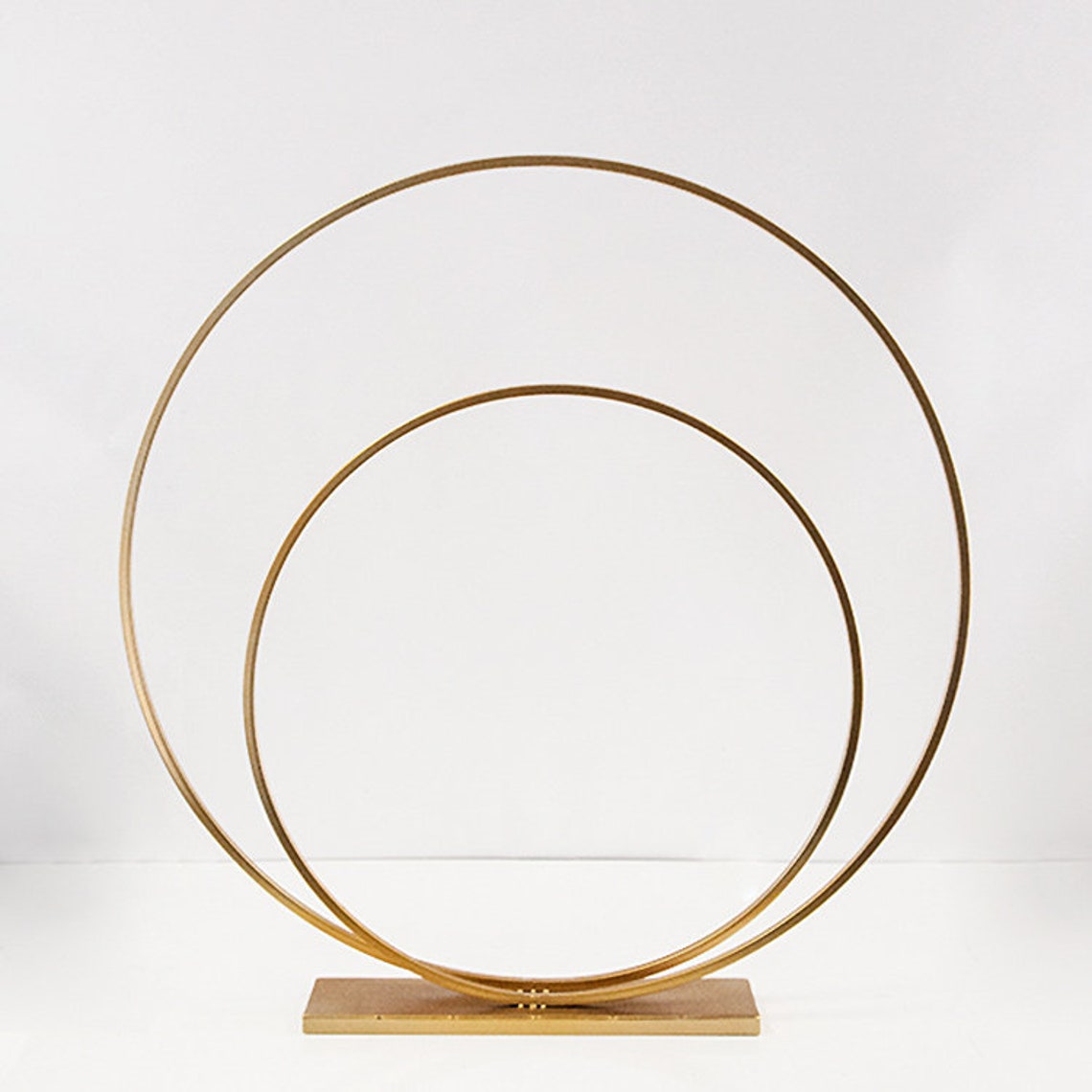 Gold Metal Flower Circle Centrepiece Hoop Stand 80cm 2 Designs Etsy