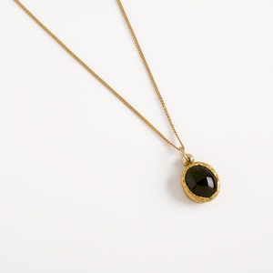 Groene toermalijnketting, toermalijnhanger, groene edelsteenketting, massief gouden ketting edelsteen