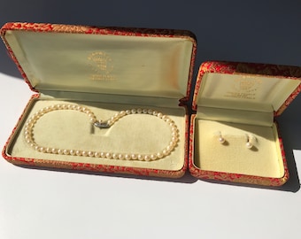 Vintage Japanese Akoya pearl choker and earrings set from Sakata Pearl