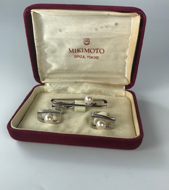 vintage silver tie clip and cuff links set with Ak