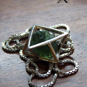 Silber Merkaba Anhänger mit Moldavit, Heilige Geometrie, Davidstern, Heilanhänger, Energieschmuck