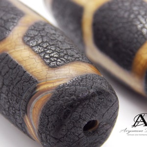 Antique Dzi Agate Beads, Pair of Excellent Condition Collectibles Rare Antique Tibetan Dzi Beads, Natural Himalayan Dzi Agate Stone