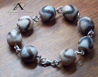Tibetan Dzi Agate Bead Bracelet, Sterling Silver, Lucky Gemstone