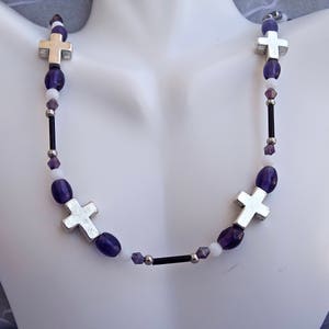 Silver Cross Necklace Women~Beaded Necklace~Purple and White Necklace~Christian Necklace~Christian Jewelry~Women&#39;s Necklace~Women&#39;s Jewelry