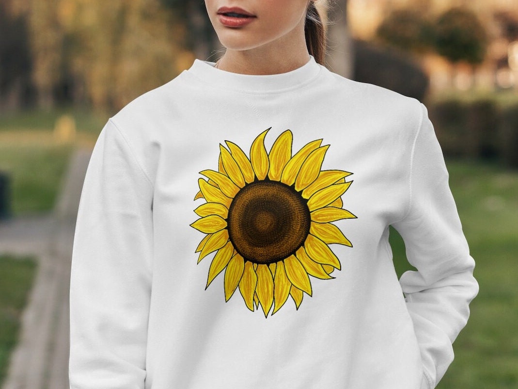 Beautiful Yellow Sunflower Sweatshirt - Cozy and Stylish Sunflower  Sweatshirt for Nature Lovers, Warm Sweatshirt, Flower Shirt - Etsy
