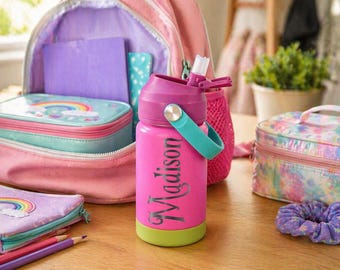 Botella de agua escolar personalizada con nombre, botella para niños requerida por el maestro, vaso con nombre grabado para guardería o preescolar, botella etiquetada