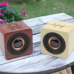 Personalized Wood Bluetooth Speaker Dad Gift, Custom Engraved Speaker for Father's Day, Birthday Gift for Dad, Unique Gift for Him