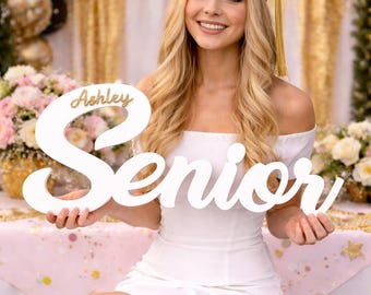 Senior Photo Prop with Name – Class of 2026 Senior Pictures Prop – Personalized Graduation Photo Sign – Senior Photo Day Decor