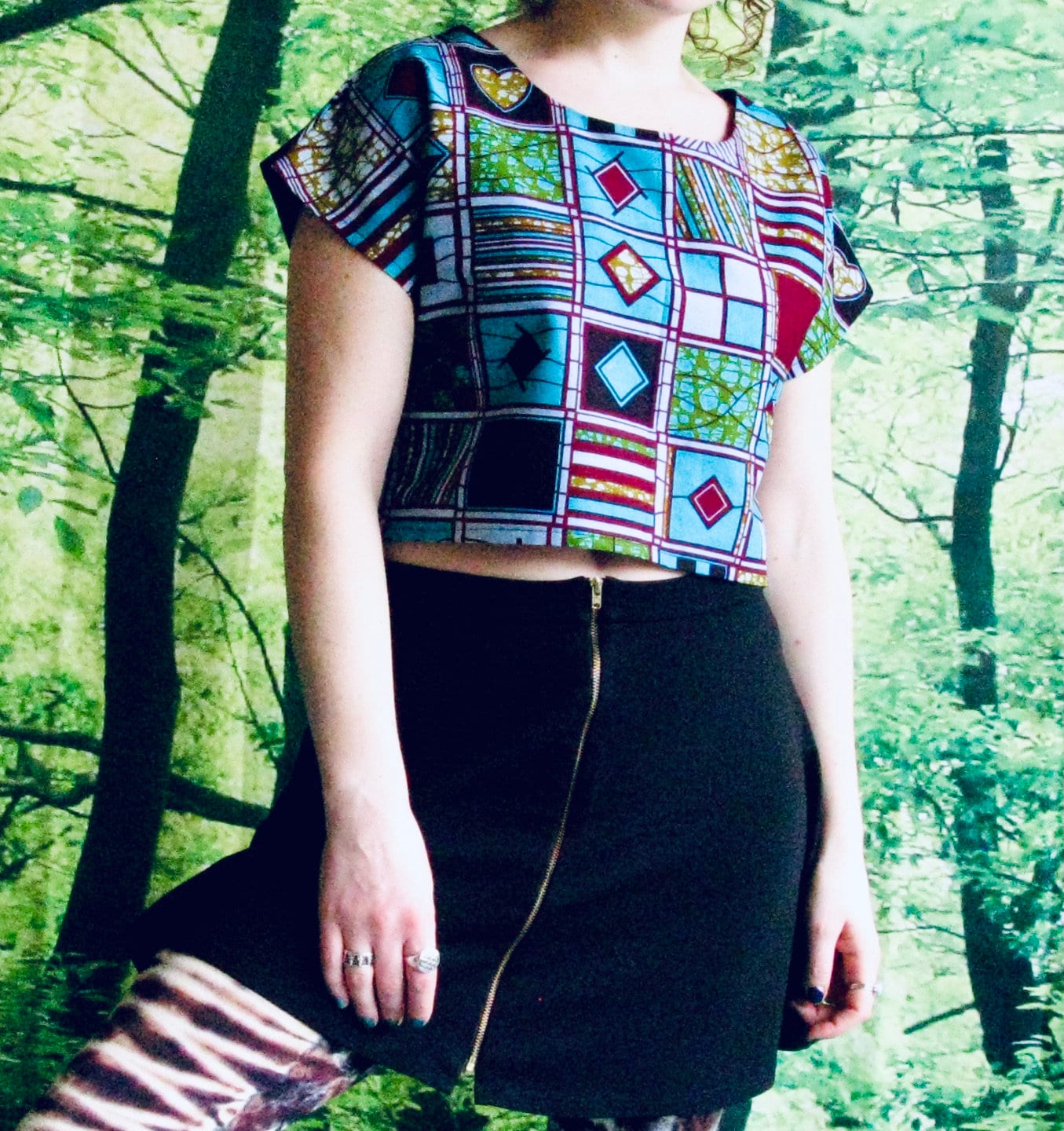 Y's HAND PAINTED PLAID PRINT CROPPED T 黒 Y's HAND PAINTED PLAID PRINT CROPPED T 黒 Checkered Crop Top