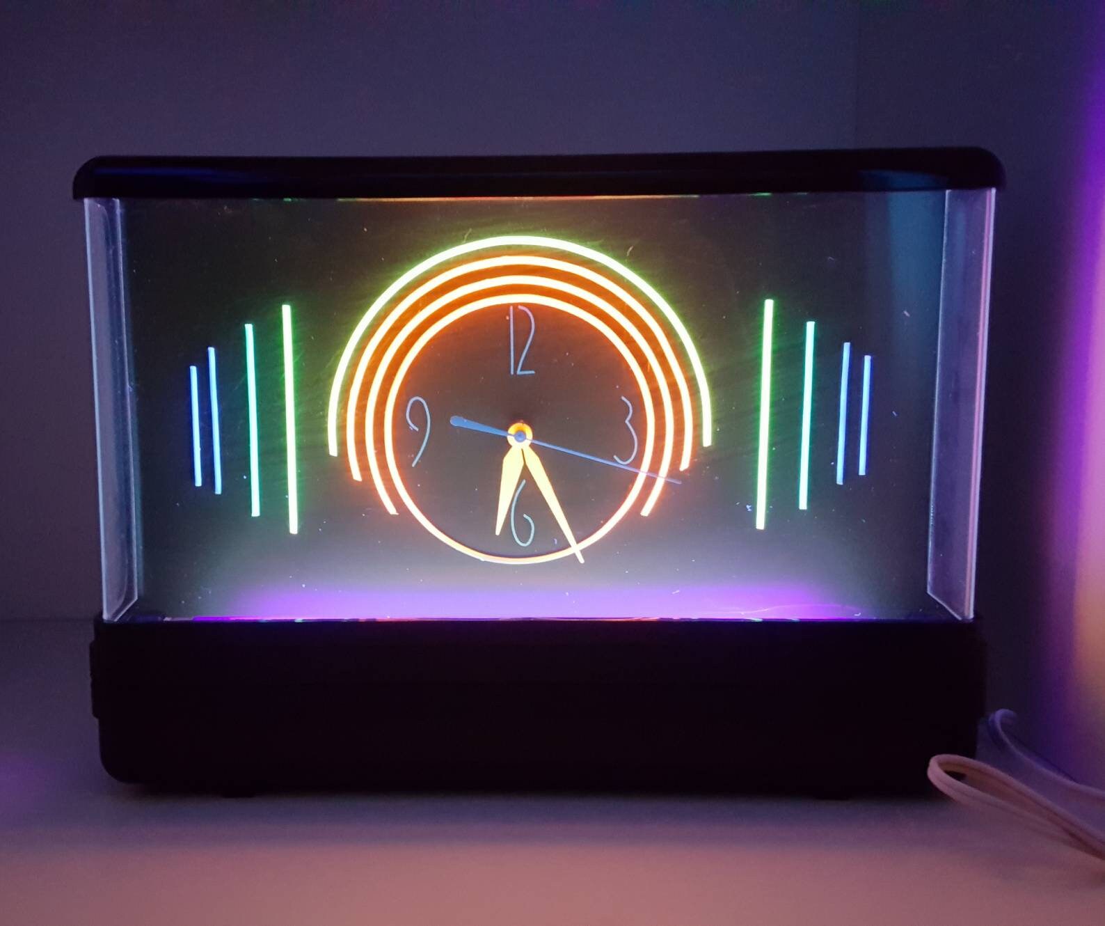 Vintage 1988 NUON Gemini Display Inc. Black Light NEON CLOCK in