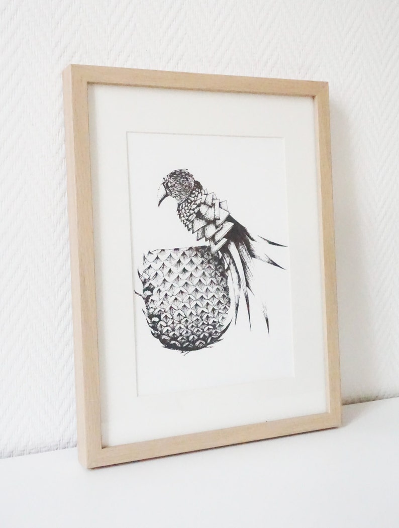 Manually serigraphy black and white PARROT pineapple image 1