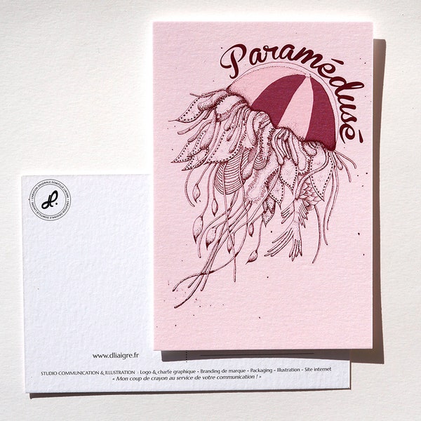 Carte postale méduse bordeaux rose tentacule finesse détails graphisme