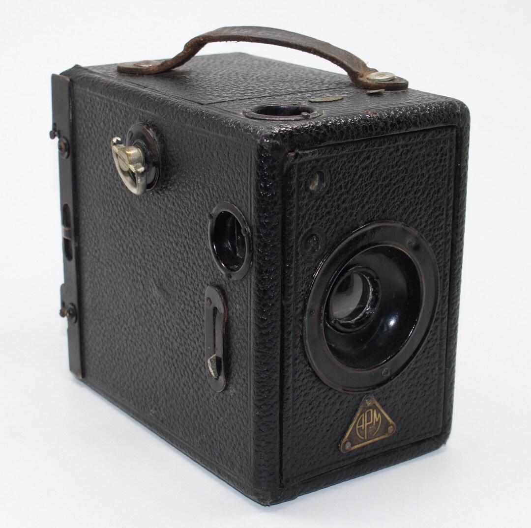 Antique Apem Box Camera – C. 1922, Collectible 120 Film Camera - Etsy