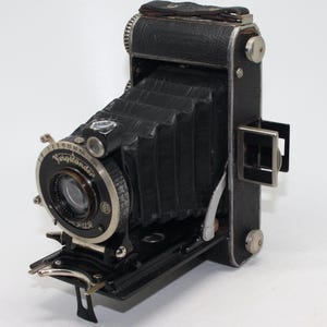 Vintage Voigtlander Bessa Folding Camera: 6x9 120 Film, Skopar Lens, Compur Shutter