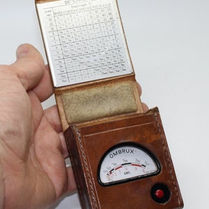 Ombrux Early Light Exposure Meter Made of Bakelite German made Rare c.1930's Model image 4