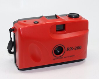 Red RX-200 Focus Free 35mm Film Camera, Lomography, with Case