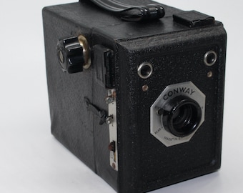 Conway Popular 120 Film Box Camera with original box and manual – Made in England - c. 1950s – Good condition and working