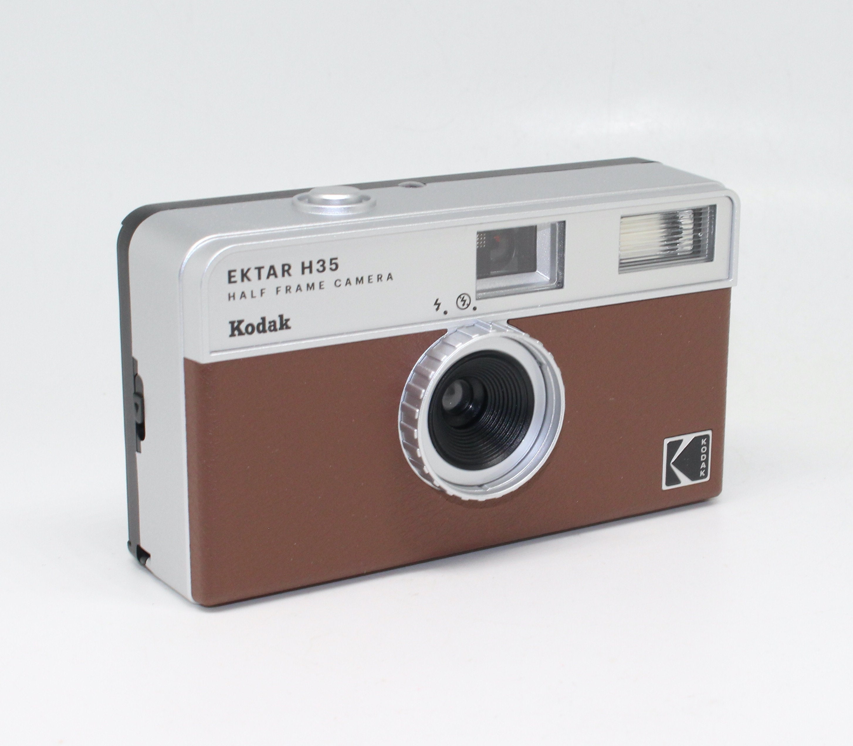 Kodak Ektar H35 Cámara Analógica 35mm Medio Formato Reusable con Flash  Marrón