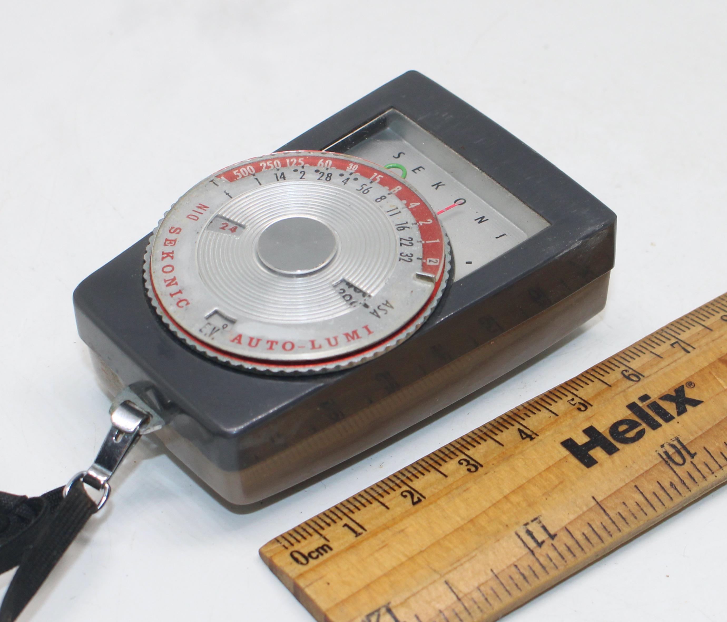 Vintage Sekonic L-86 Exposure Meter: Selenium Cell, Case & Strap