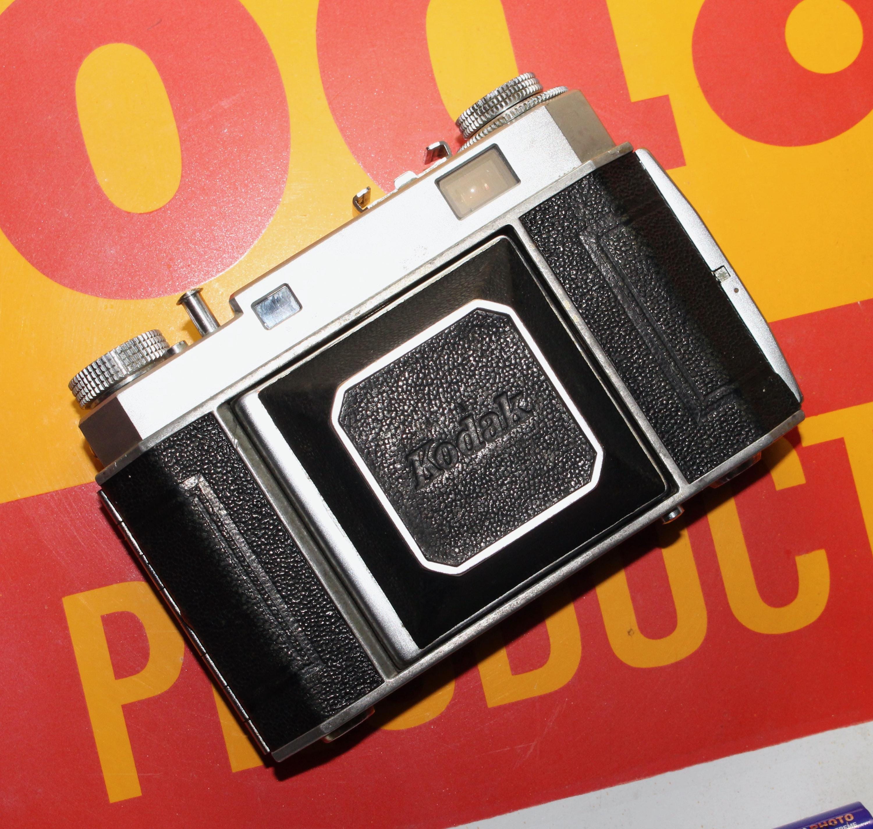 コダック レチナ II レンジファインダーカメラ：35 mm フィルム
