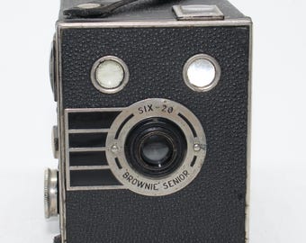 Vintage Ensign Ful-vue Box Camera: 120 Film, Working Shutter, C