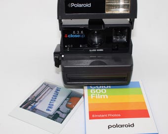 1992 Polaroid 636 Close Up Instant Camera with a brand-new 600 film and box - Tested