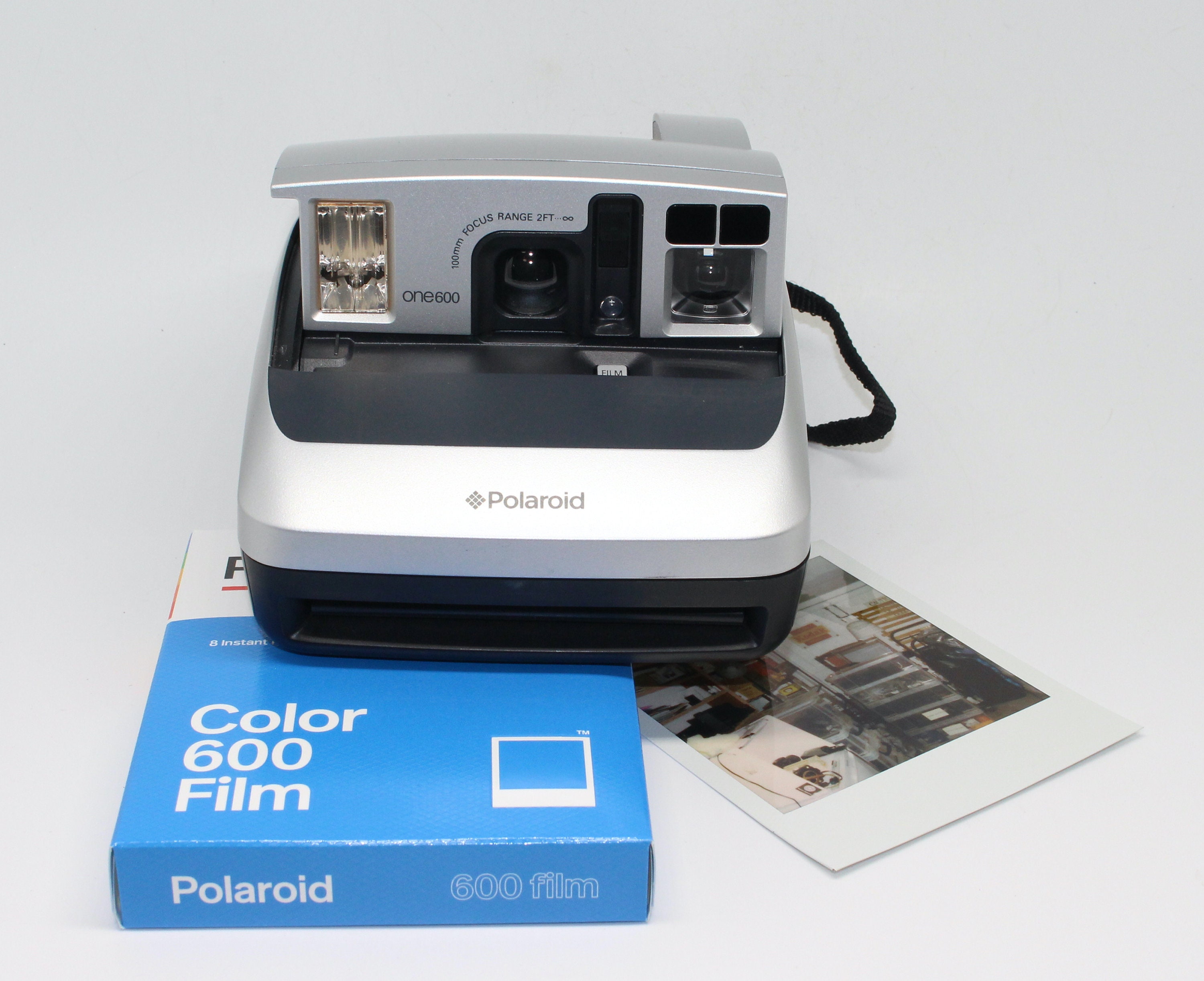 Polaroid One600 Ultra Silver Instant Camera with new 600 film Etsy 日本