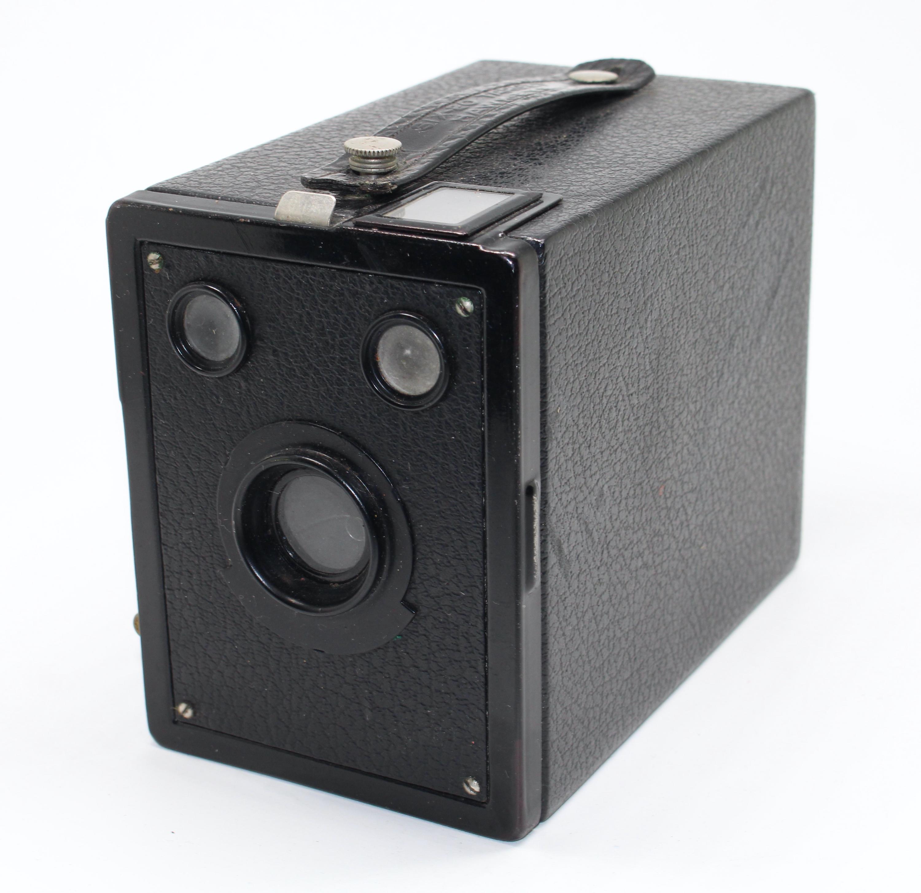 Vintage Kodak Six-20 Target Hawk-eye Camera: Art Deco With Case, C
