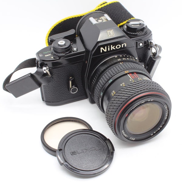 Nikon EM 35mm SLR Camera, zoom lens, flash & bag - tested and VGC - Perfect student kit