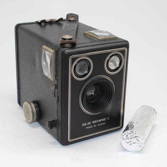1940年代のビンテージ コダック ブラウニー カメラ モデルC - 新しい