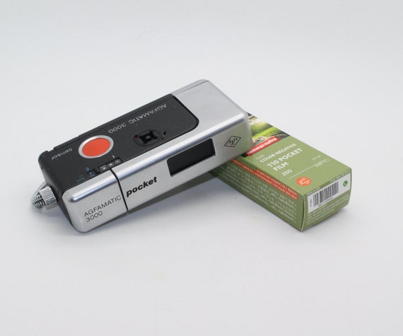 Agfamatic 3000 Sensor Pocket 110 Film Camera With New Lomography